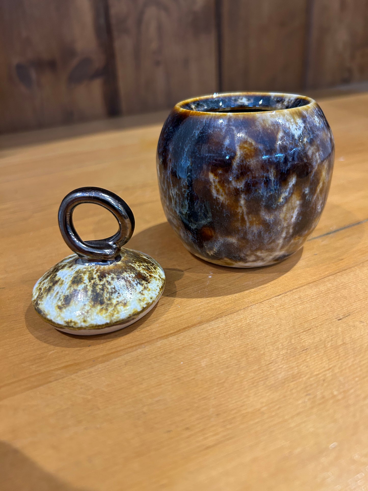 Lidded Jar - Mottled Glaze with Looped Gold Knob