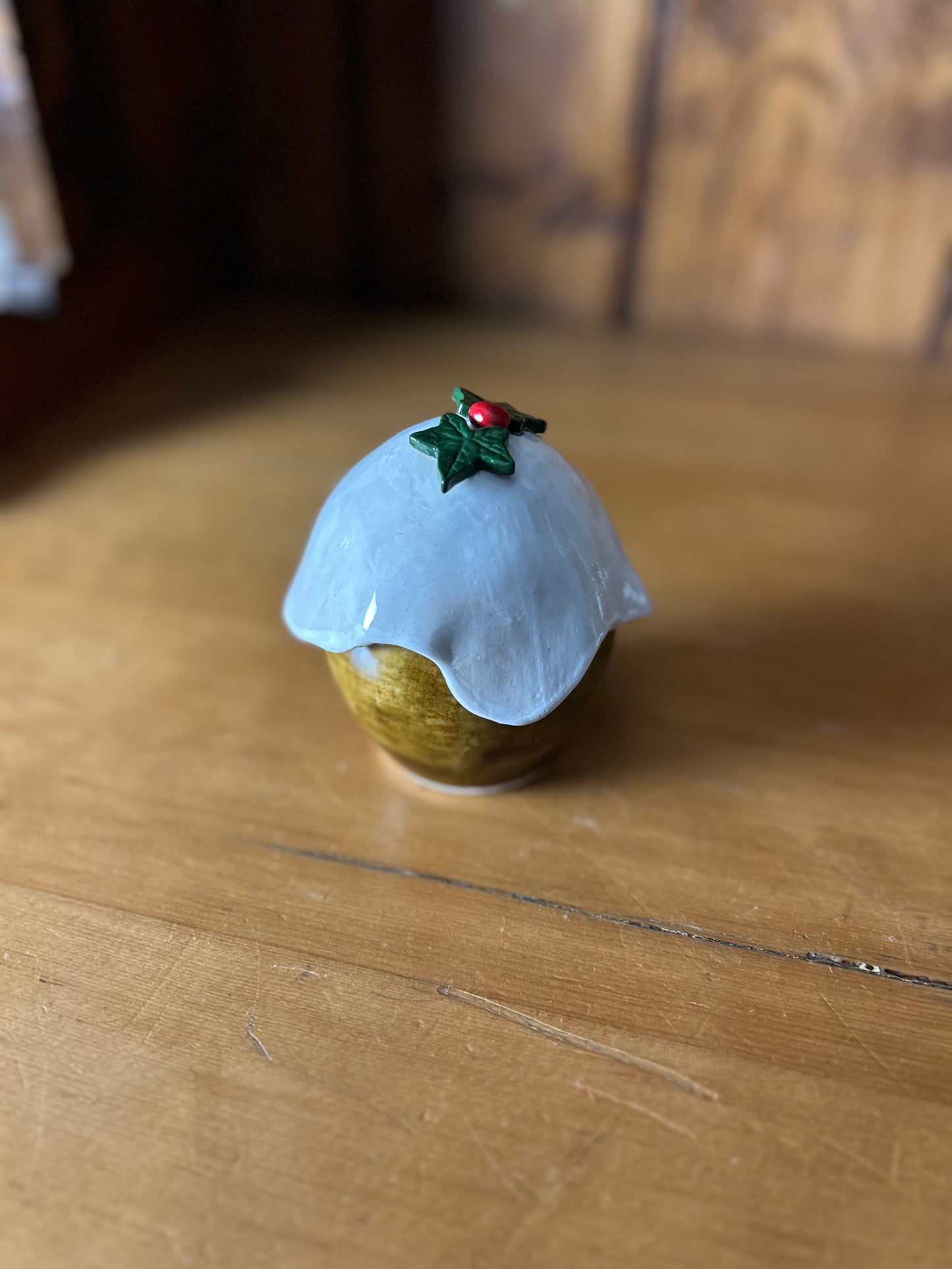 Set of 3 Christmas Pudding lidded Jars